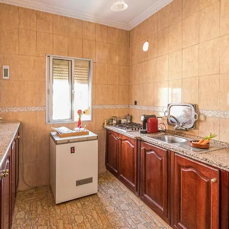 3 Bedroom Lovely Home In Olivares Holiday home *