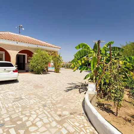 Holiday home 3 Bedroom Lovely Home In Olivares Olivares (Seville)